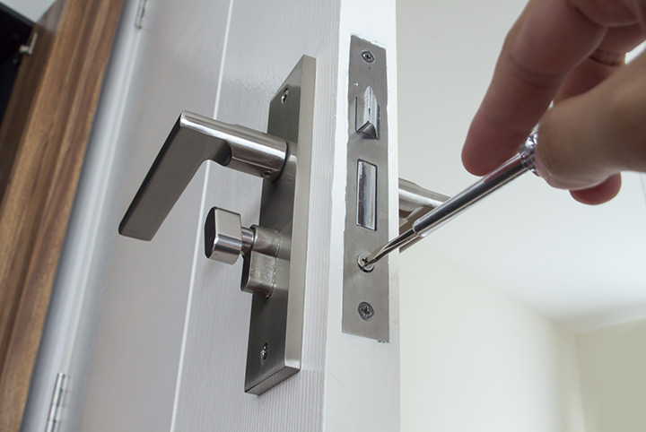 Our local locksmiths are able to repair and install door locks for properties in Kirkby In Ashfield and the local area.